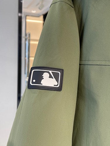 MLB Olive Green New York Yankees Hooded Parka