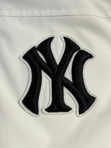 MLB White New York Yankees Hooded Parka