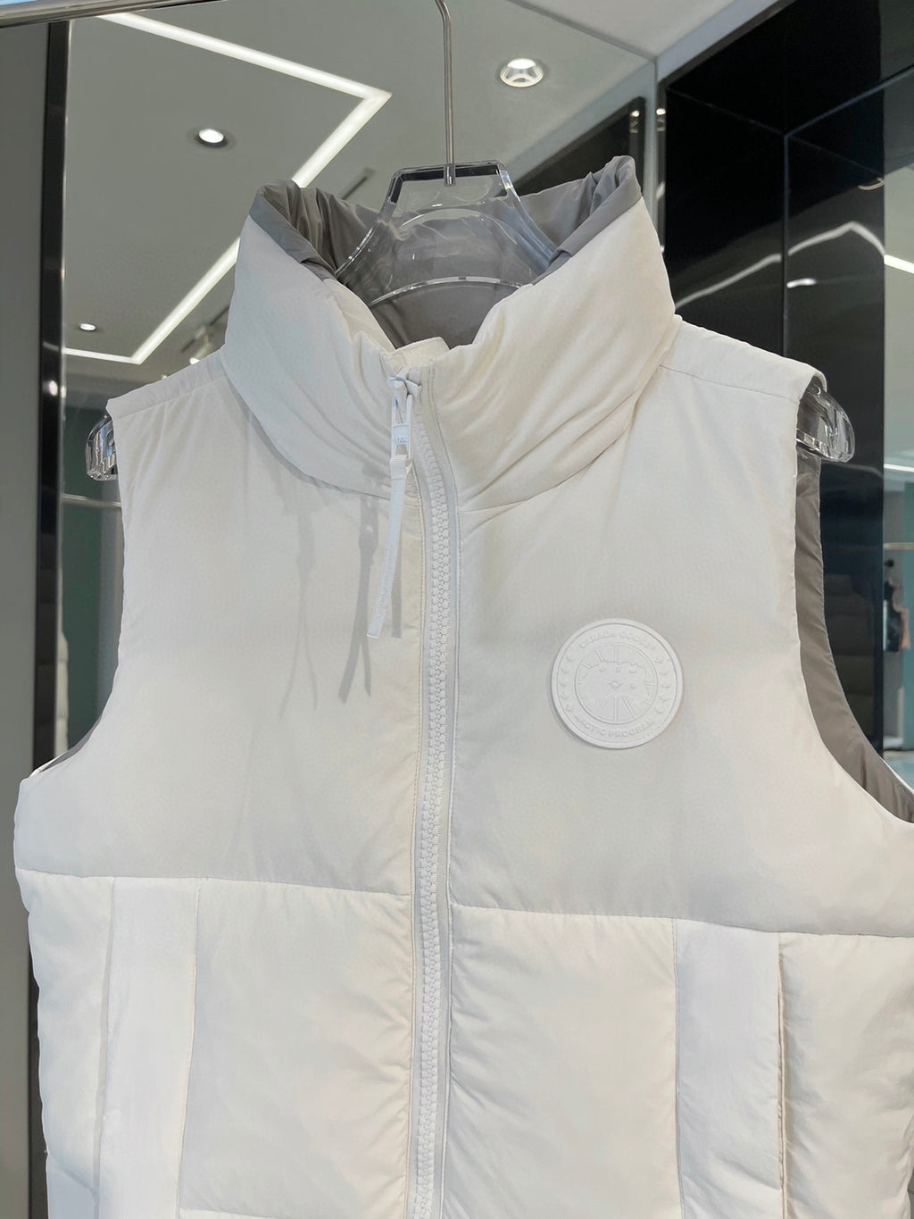 Canada Goose Puffer Vest in White with Stand Collar and Tonal Logo