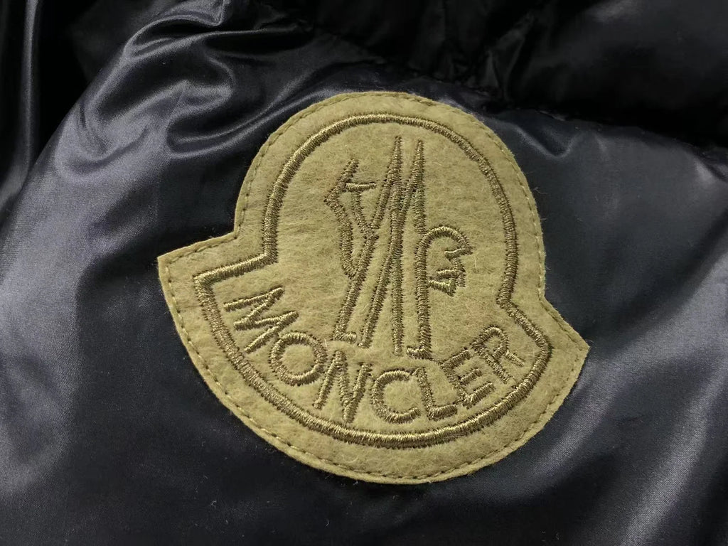 Moncler Black Glossy Stand-Collar Puffer Jacket