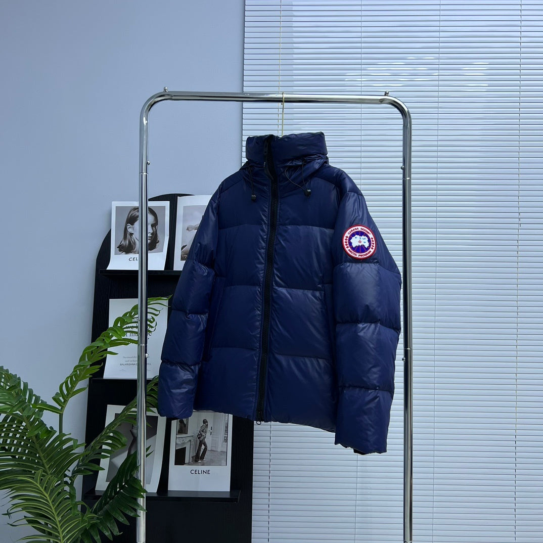 Canada Goose Hooded Puffer Jacket in Navy Blue with Classic Logo Patch