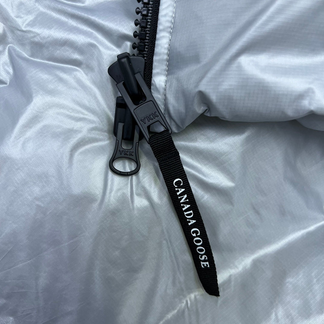 Canada Goose Hooded Puffer Jacket in Silver with Classic Logo Patch